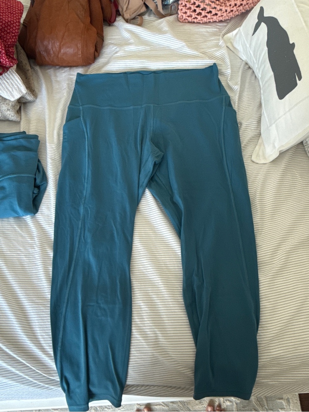 Lululemon 25” Align Leggings with Pockets